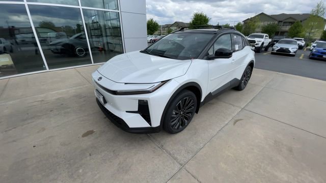 New 2026 Toyota C-HR w/ Cold Weather Package AWD/4WD image 6