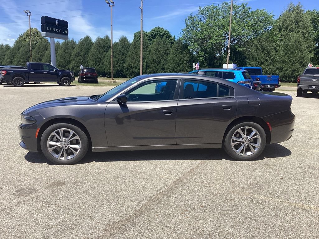 Used 2023 Dodge Charger SXT AWD/4WD image 4