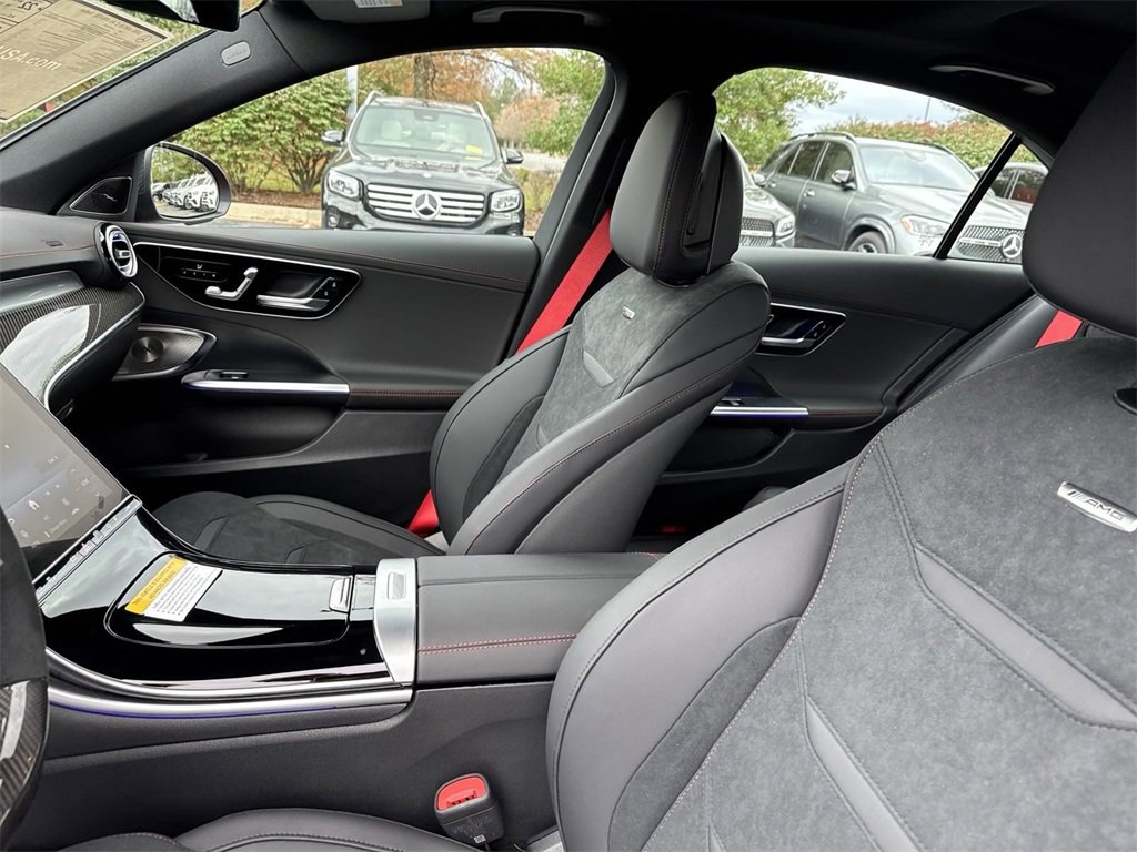 New 2025 Mercedes-Benz C 43 AMG 4MATIC Sedan image 10