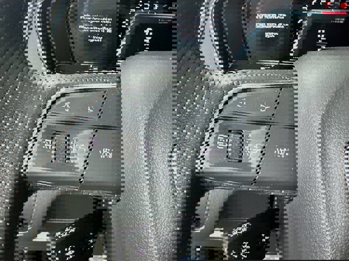 Used 2022 Audi SQ5 Premium Plus image 23