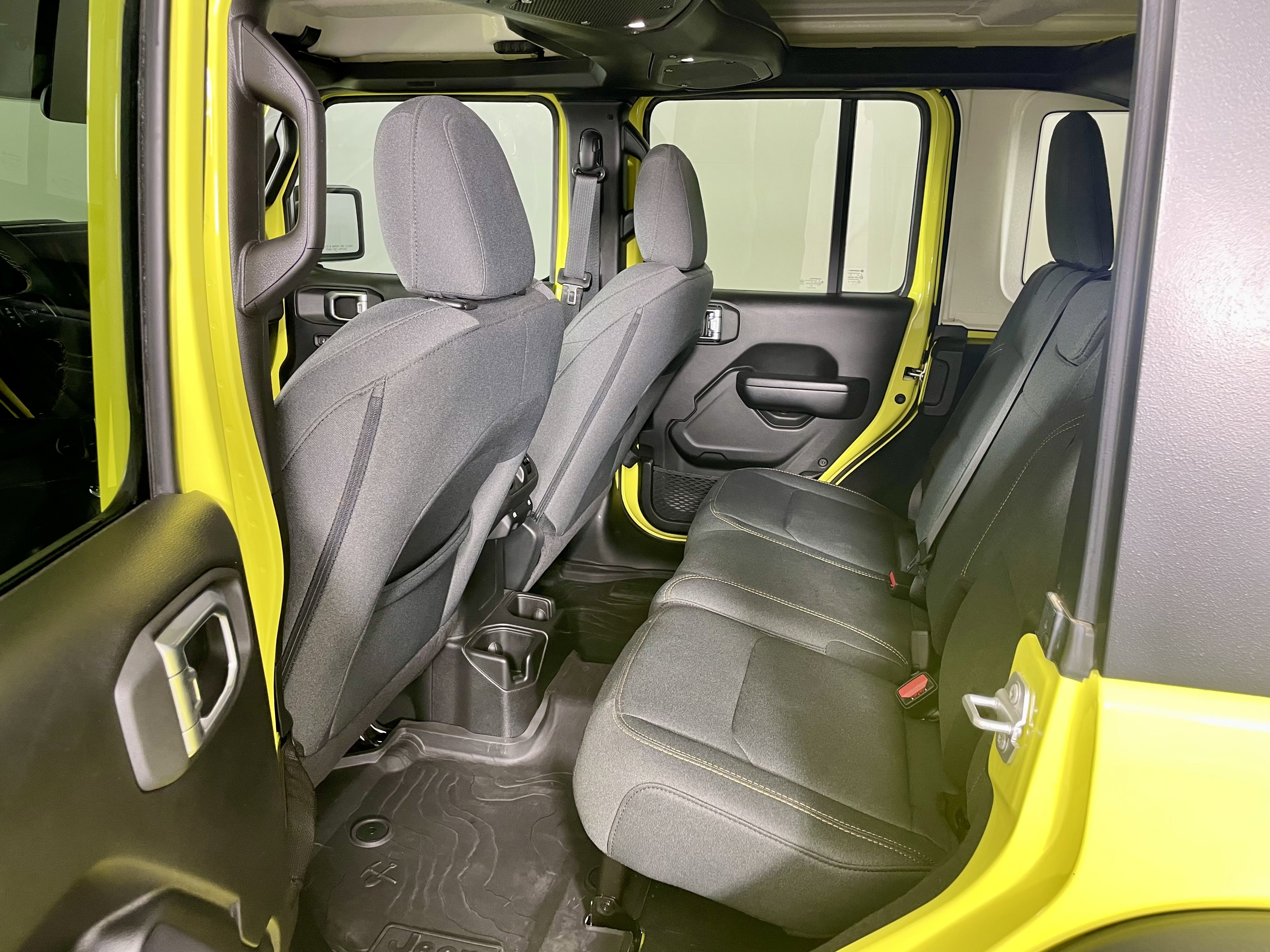 Certified 2024 Jeep Wrangler Sport S image 13