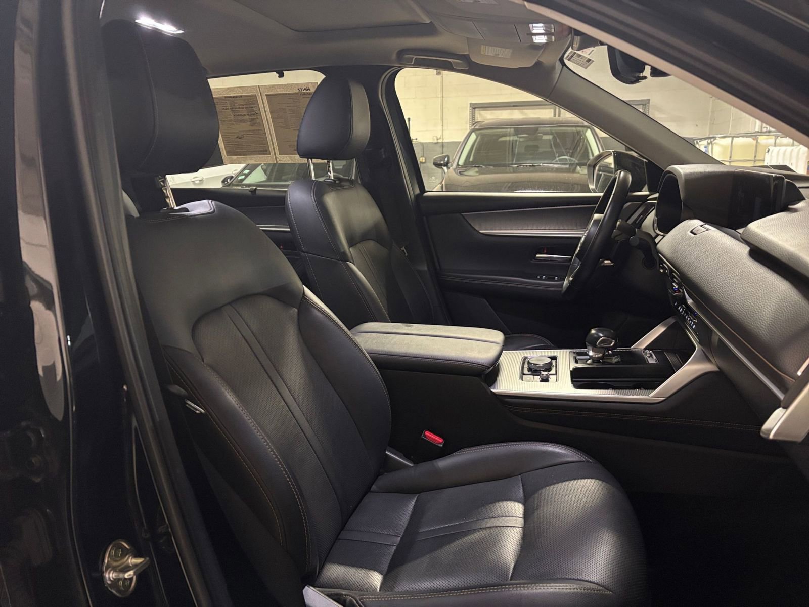 Used 2025 MAZDA CX-70 3.3 Turbo w/ Preferred Package image 30