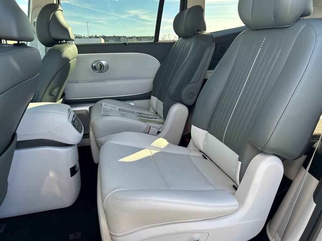 New 2026 Hyundai Ioniq 9 Calligraphy image 20