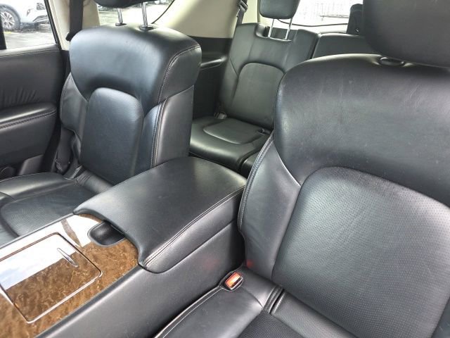 Used 2017 INFINITI QX80 4WD image 12