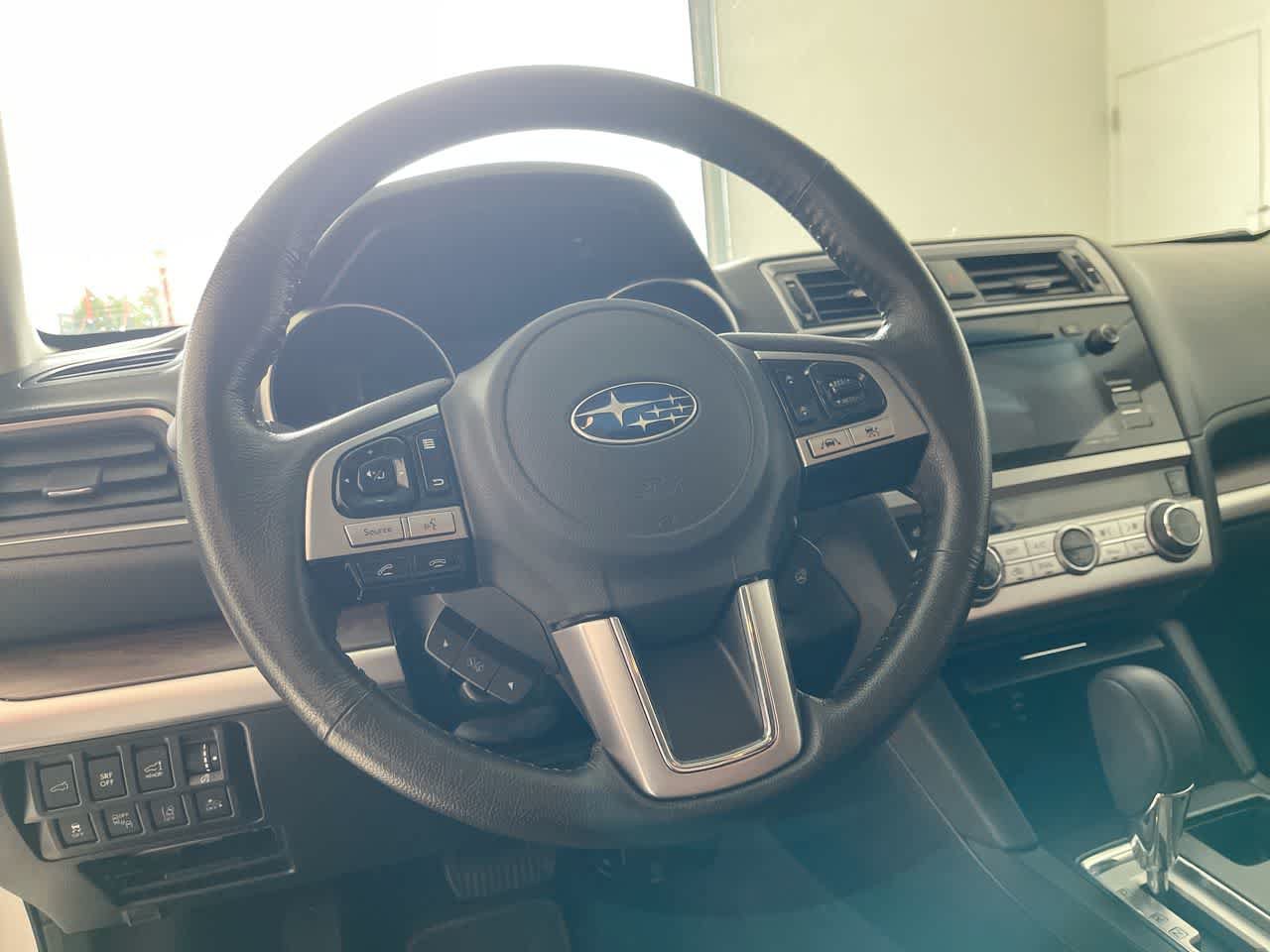 Used 2017 Subaru Outback 3.6R Touring AWD/4WD image 14