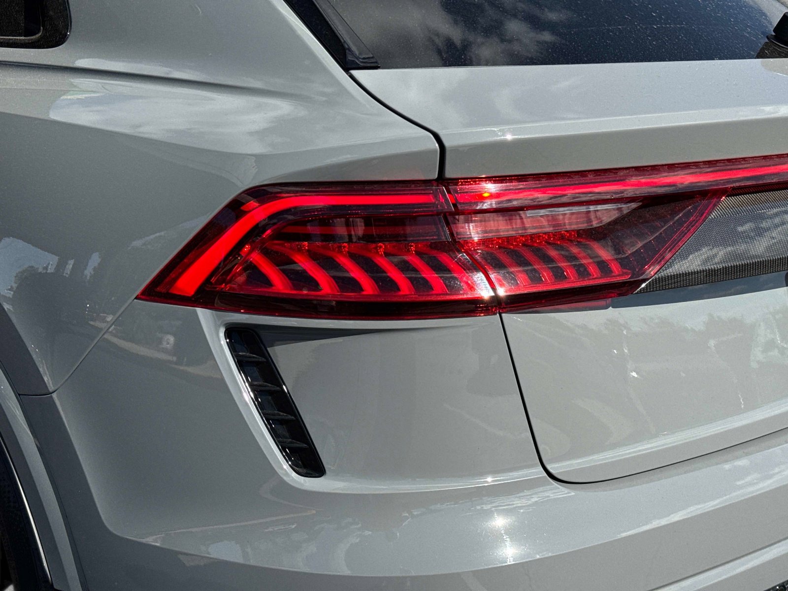 Used 2024 Audi RS Q8 image 17