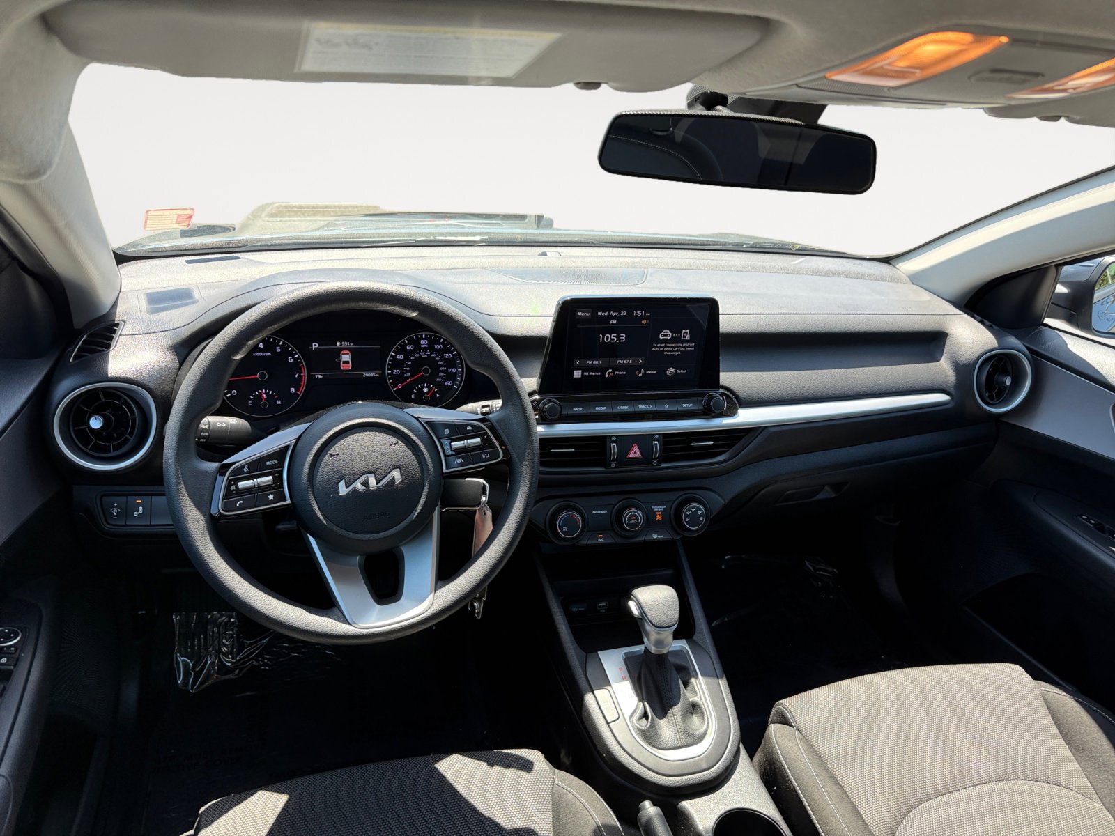 Used 2024 Kia Forte LXS w/ LXS Technology Package FWD image 15