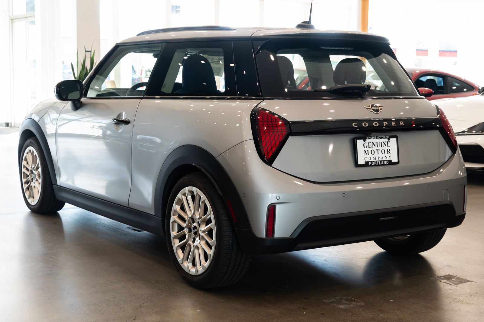 Used 2025 MINI Cooper S FWD image 6