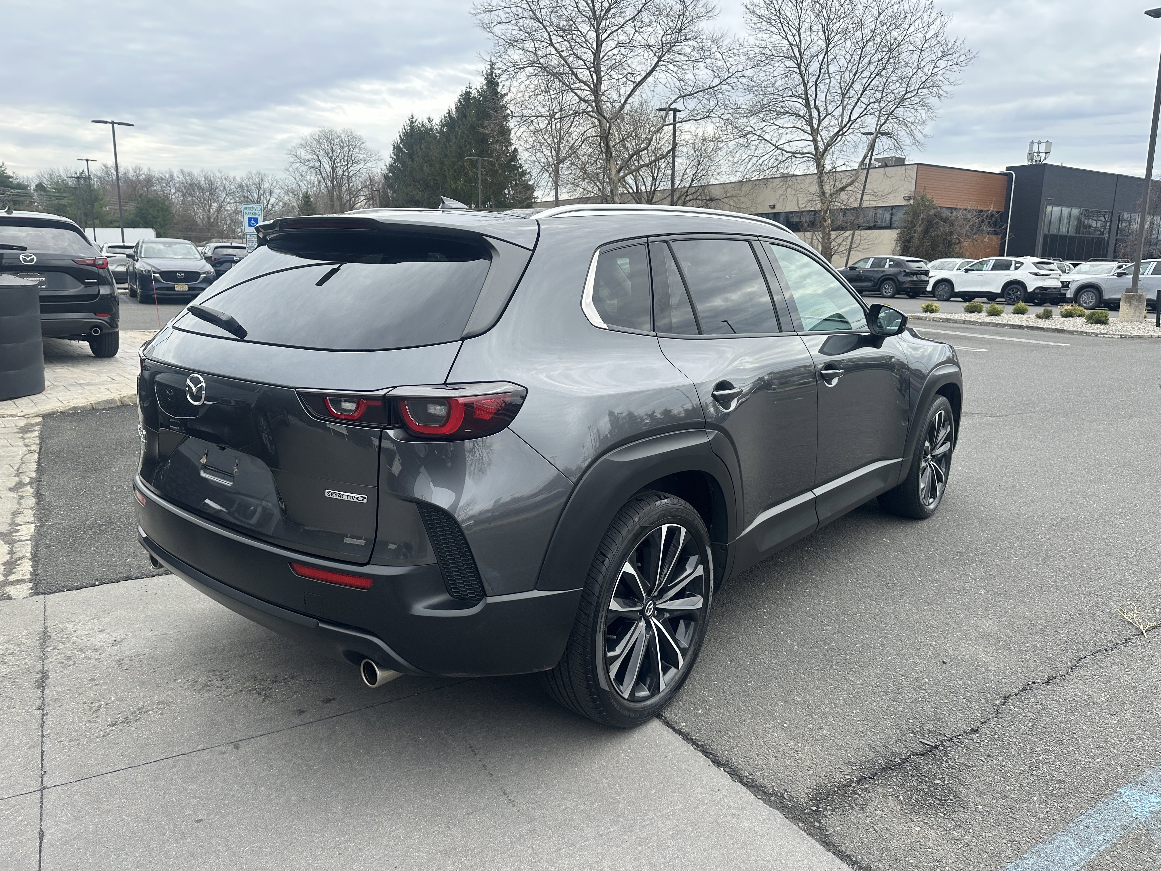 Used 2023 MAZDA CX-50 AWD 2.5 S w/ Premium Plus Pkg image 9
