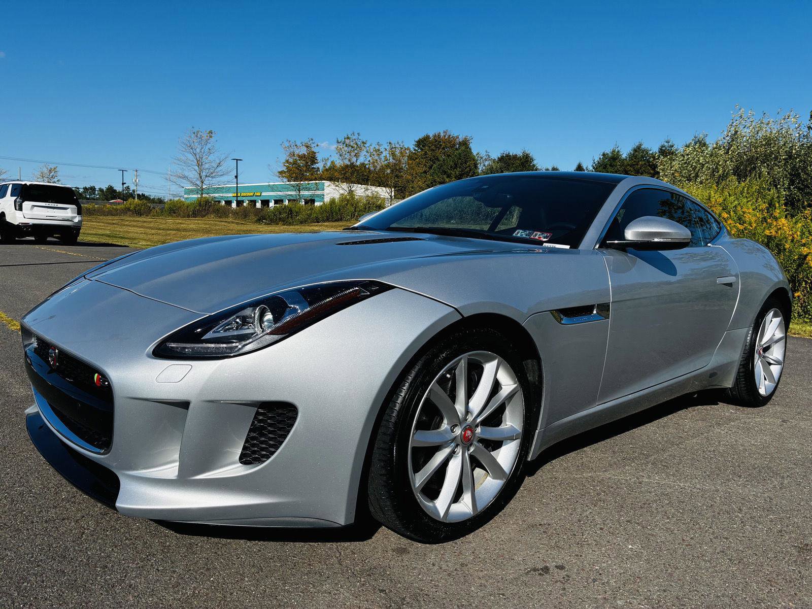 Used 2016 Jaguar F-TYPE S image 2