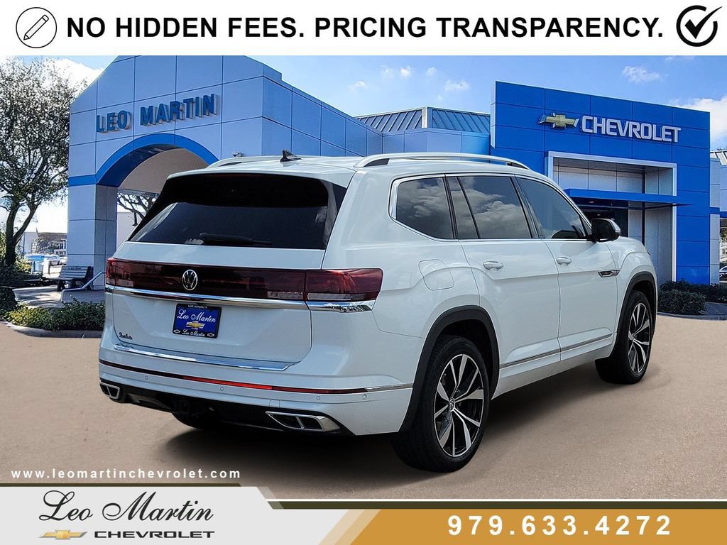Used 2024 Volkswagen Atlas SEL Premium R-Line AWD/4WD image 3
