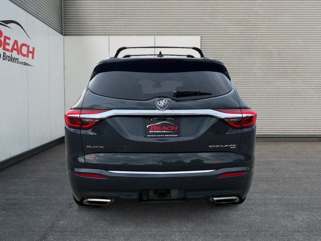 Used 2018 Buick Enclave Avenir w/ Avenir Technology Package AWD/4WD image 15