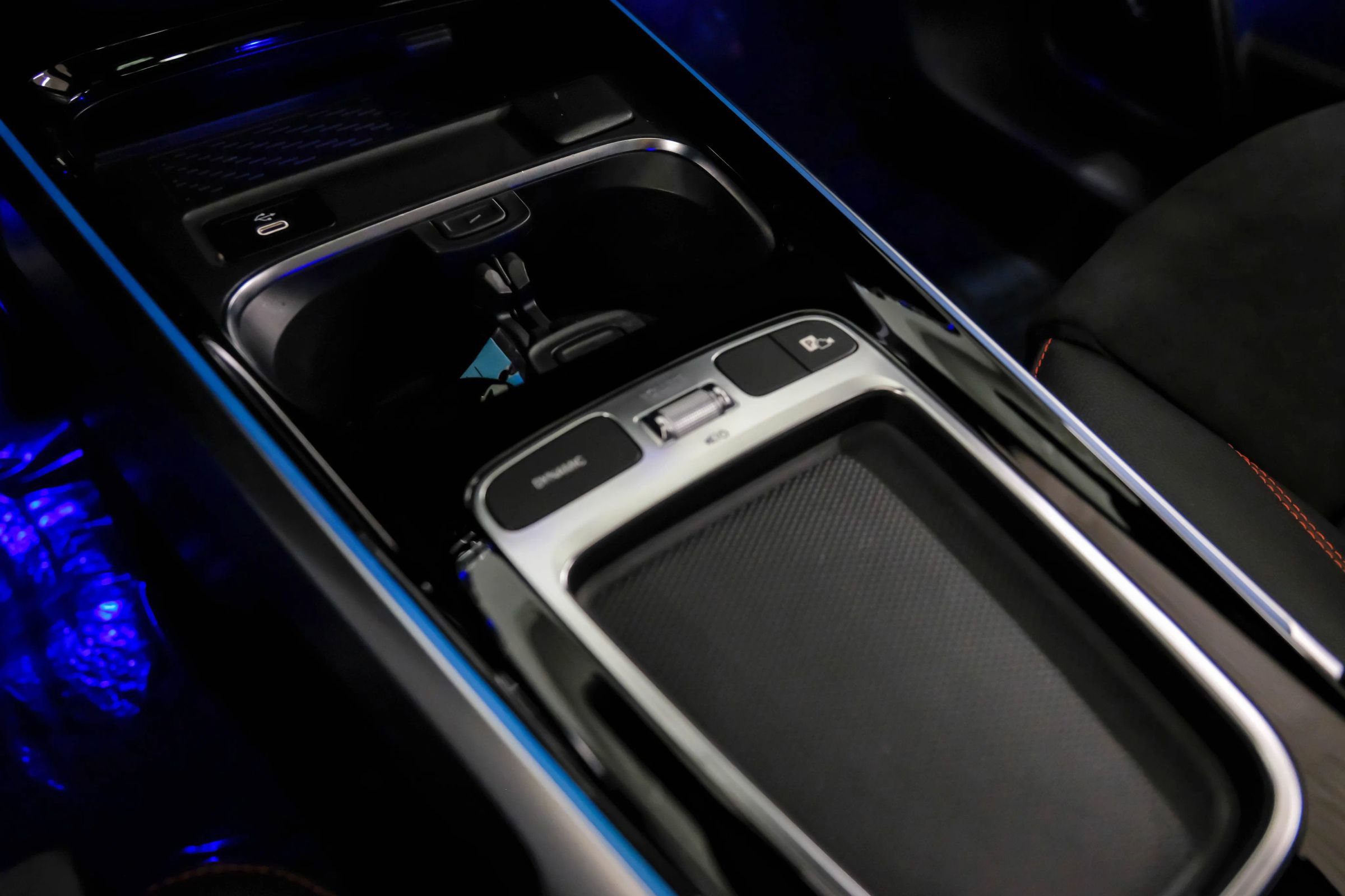 Used 2024 Mercedes-Benz GLB 35 AMG 4MATIC image 25