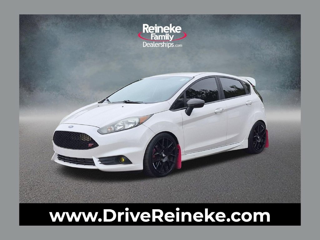 Used 2016 Ford Fiesta ST FWD image 1
