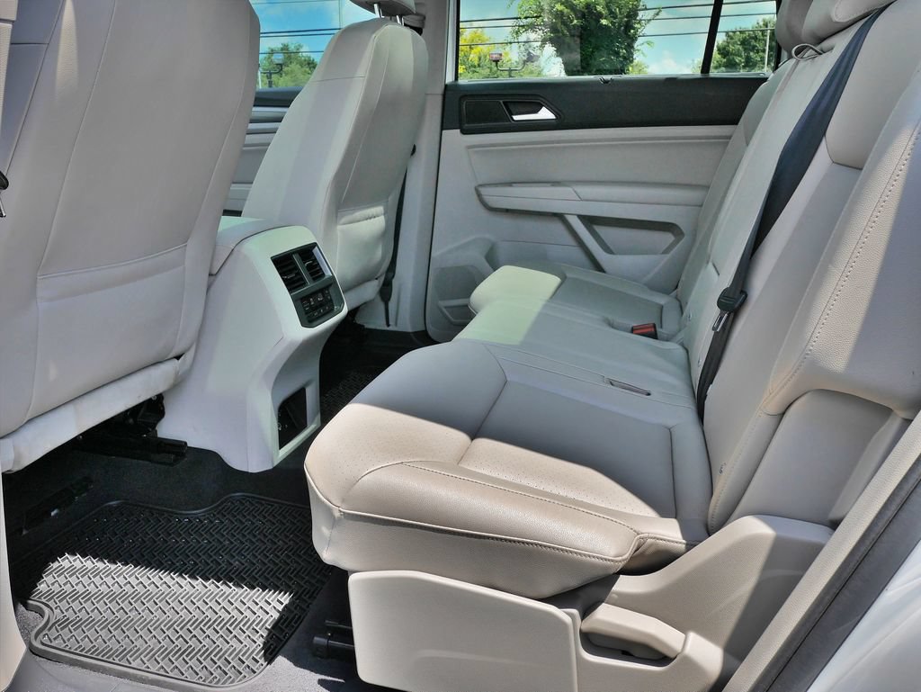 Used 2020 Volkswagen Atlas SEL AWD/4WD image 19