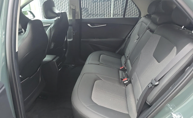 Used 2024 Kia Niro Wind FWD image 9