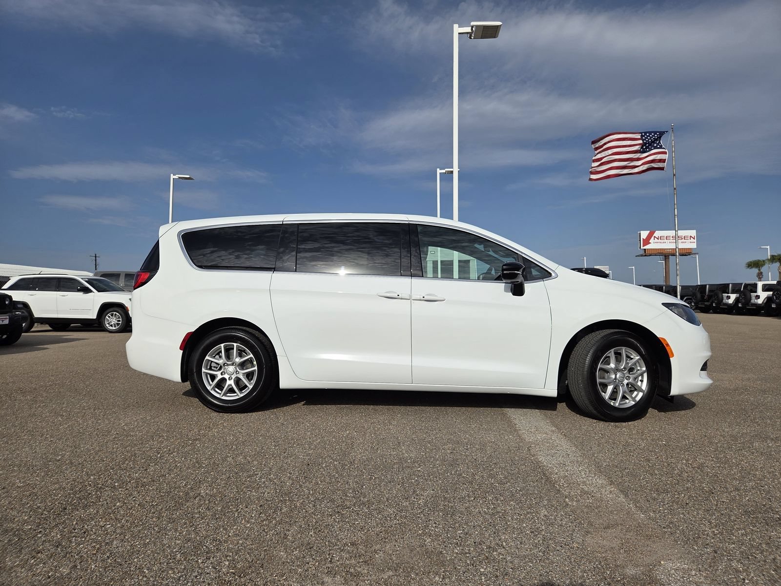 New 2026 Chrysler Voyager LX FWD image 8