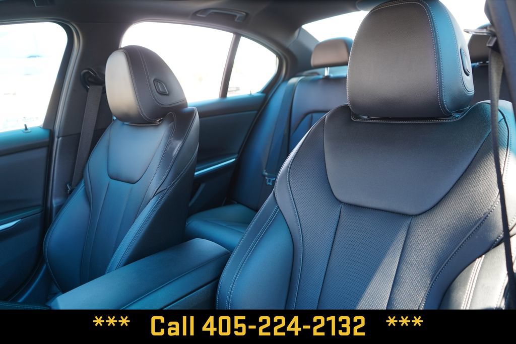 Used 2025 BMW 330i xDrive Sedan AWD/4WD image 18