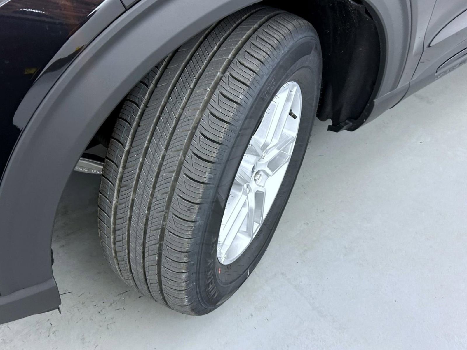 New 2026 Ford Explorer Active image 25