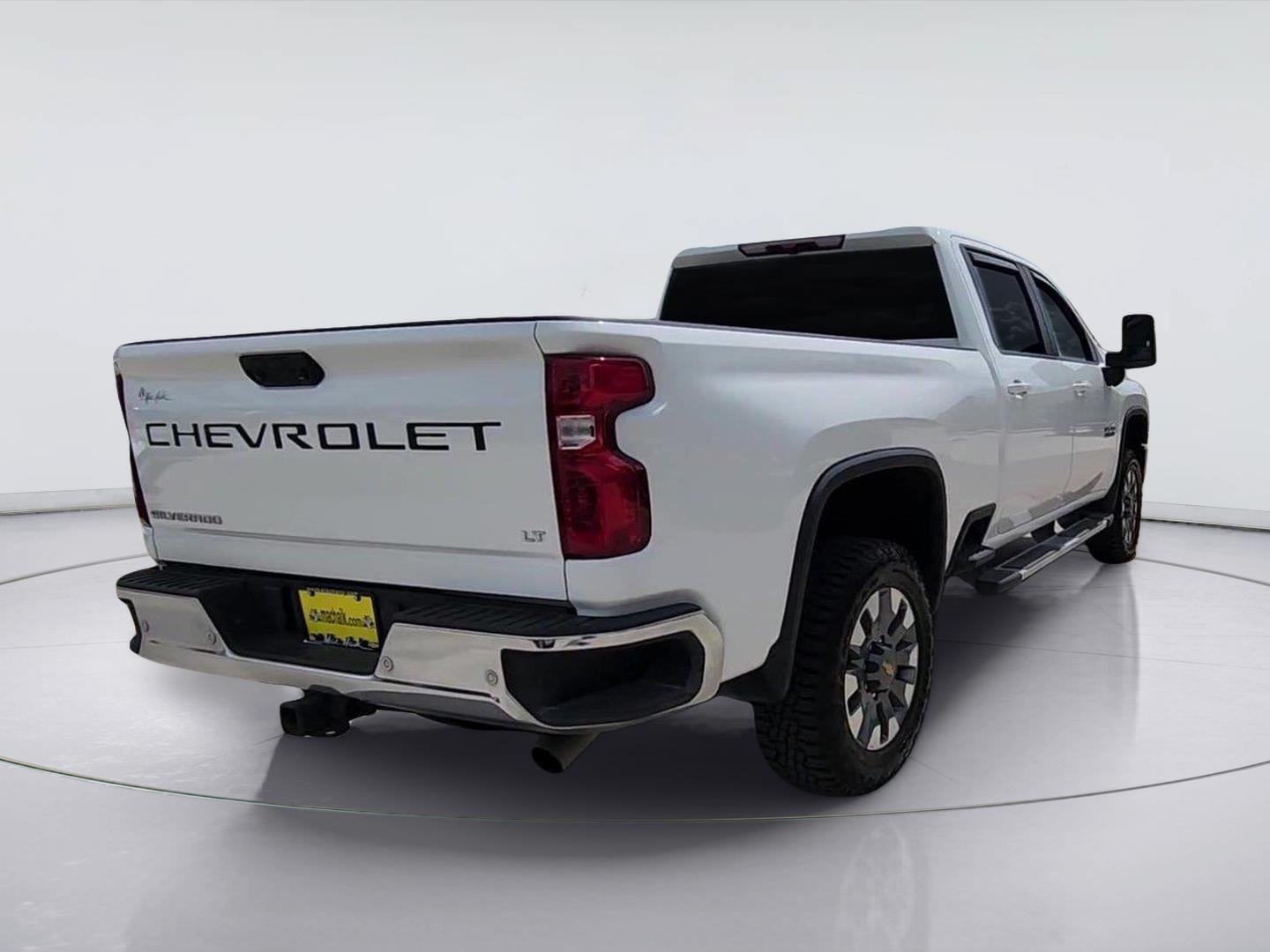 Used 2025 Chevrolet Silverado 2500 LT w/ Texas Edition AWD/4WD image 8