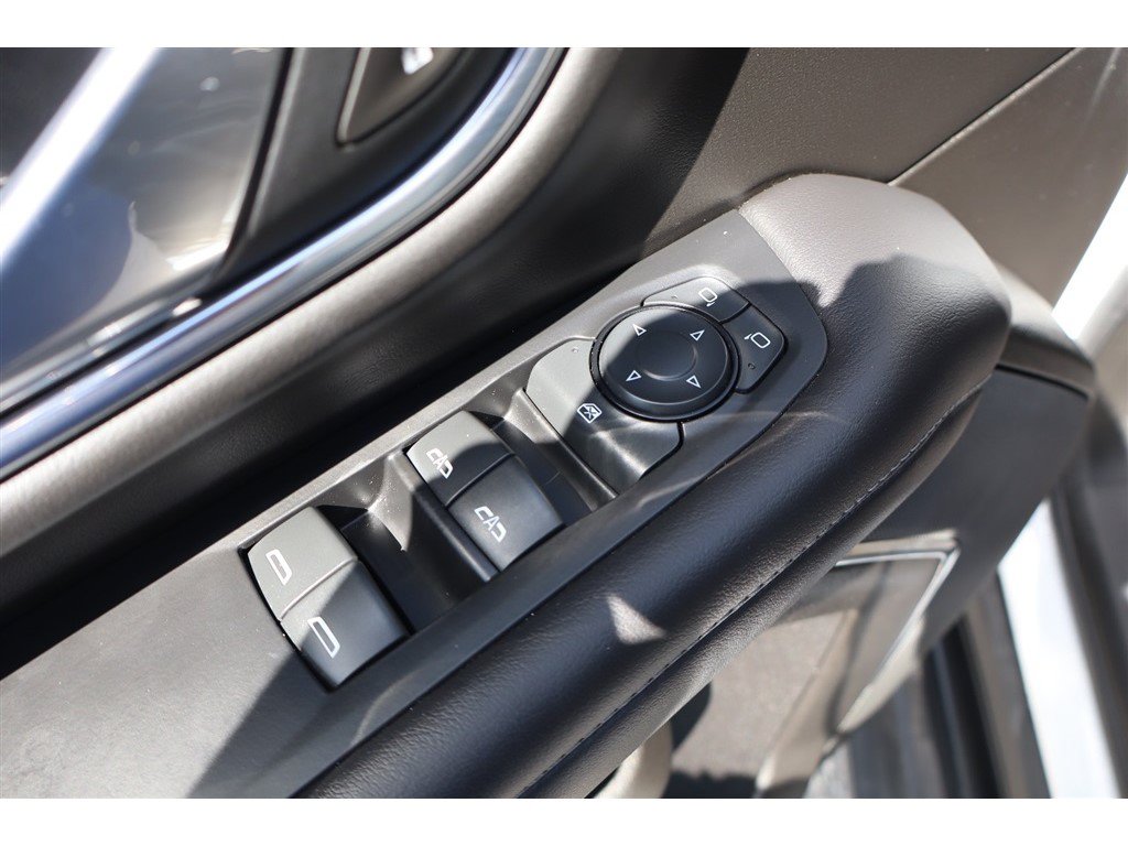 Used 2021 Chevrolet Tahoe LS AWD/4WD image 42