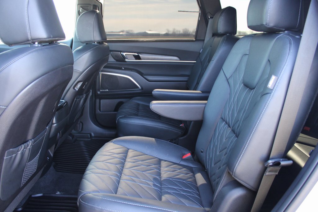 Used 2025 Kia Telluride SX X-Line image 28
