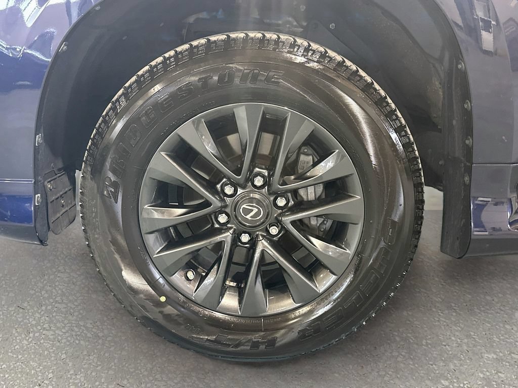 Used 2021 Lexus GX 460 Premium w/ Premium Package AWD/4WD image 32