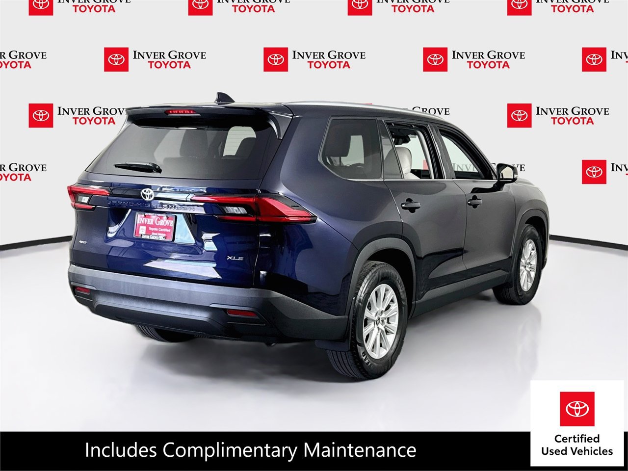 Certified 2024 Toyota Grand Highlander AWD image 5