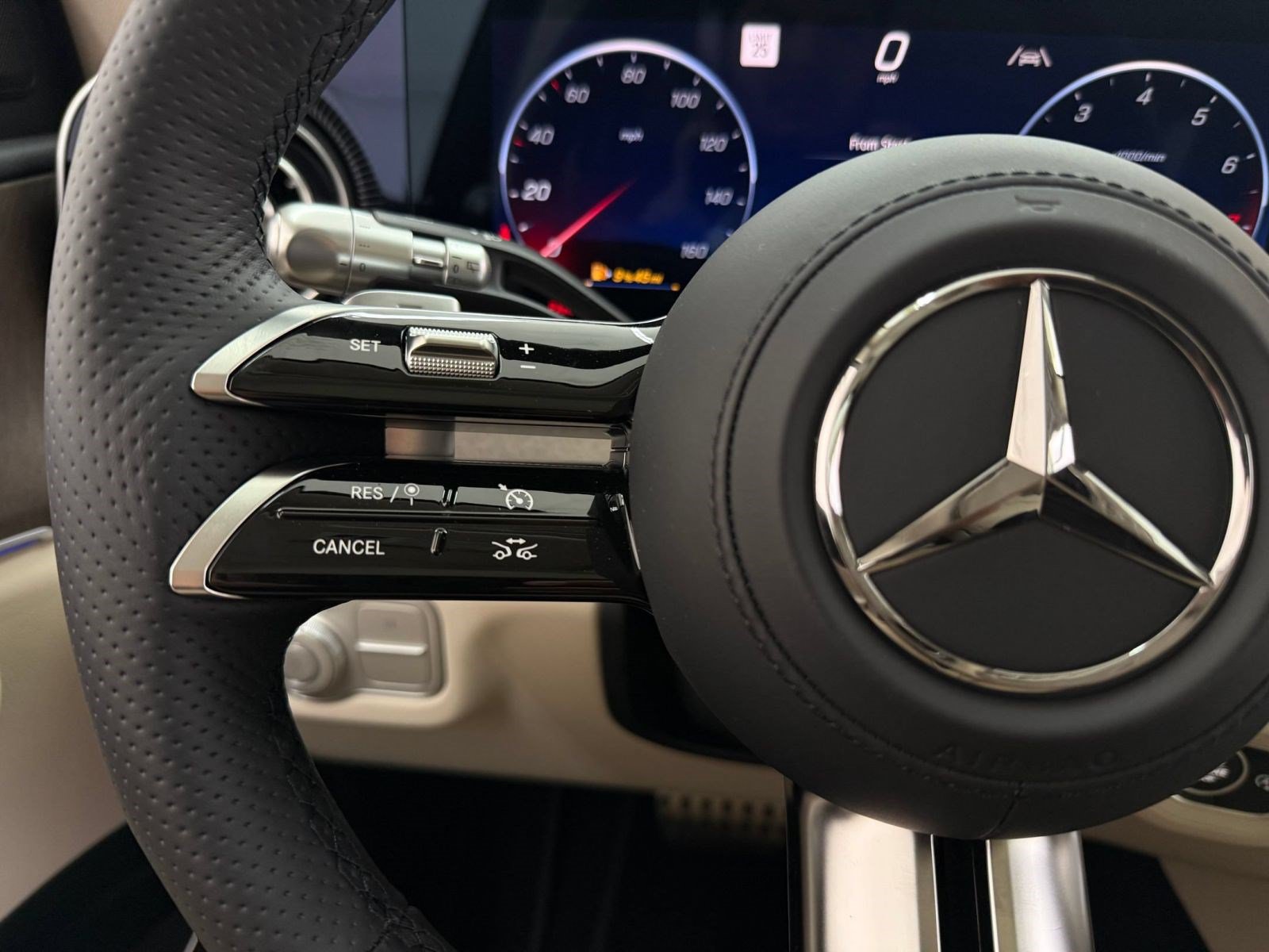 New 2027 Mercedes-Benz GLE 450 4MATIC image 13