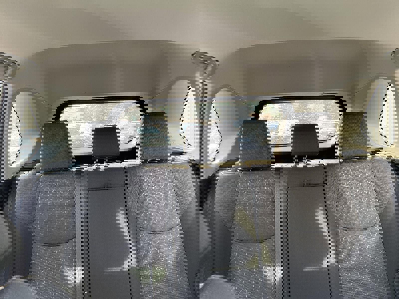 Used 2019 Toyota RAV4 XLE w/ Convenience Package image 21