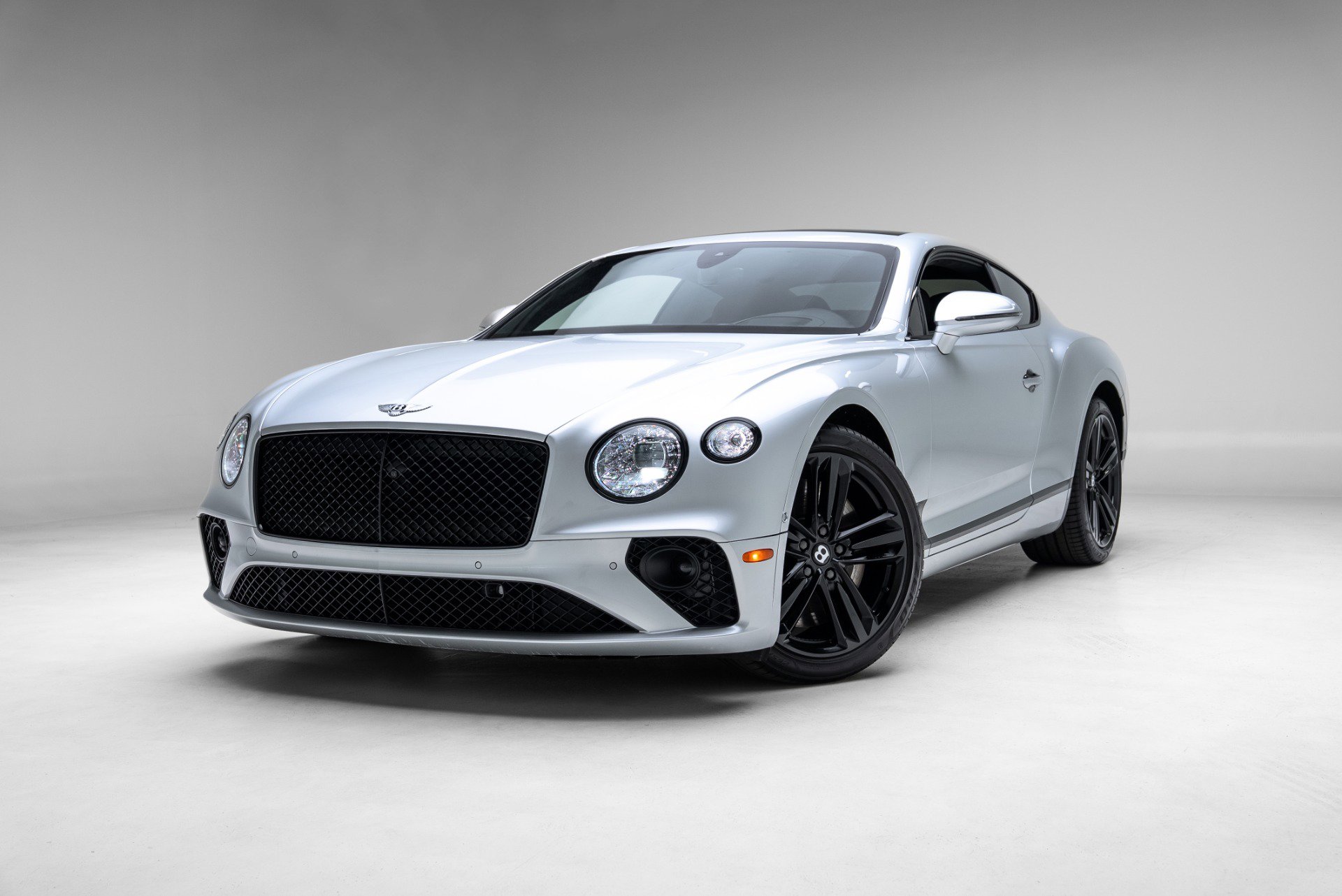 Used 2023 Bentley Continental GT Mulliner AWD/4WD image 16