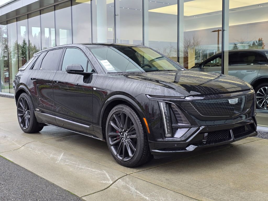 New 2026 Cadillac Lyriq V AWD/4WD image 7