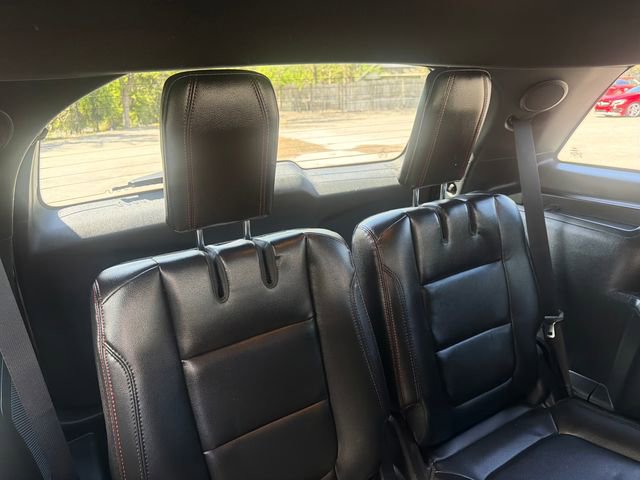 Used 2018 Ford Explorer Sport AWD/4WD image 18