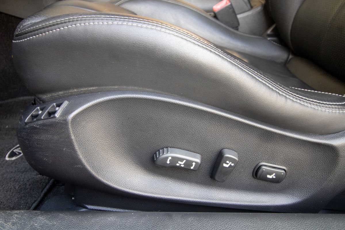 Used 2008 INFINITI G37 Sport w/ Premium Pkg image 16