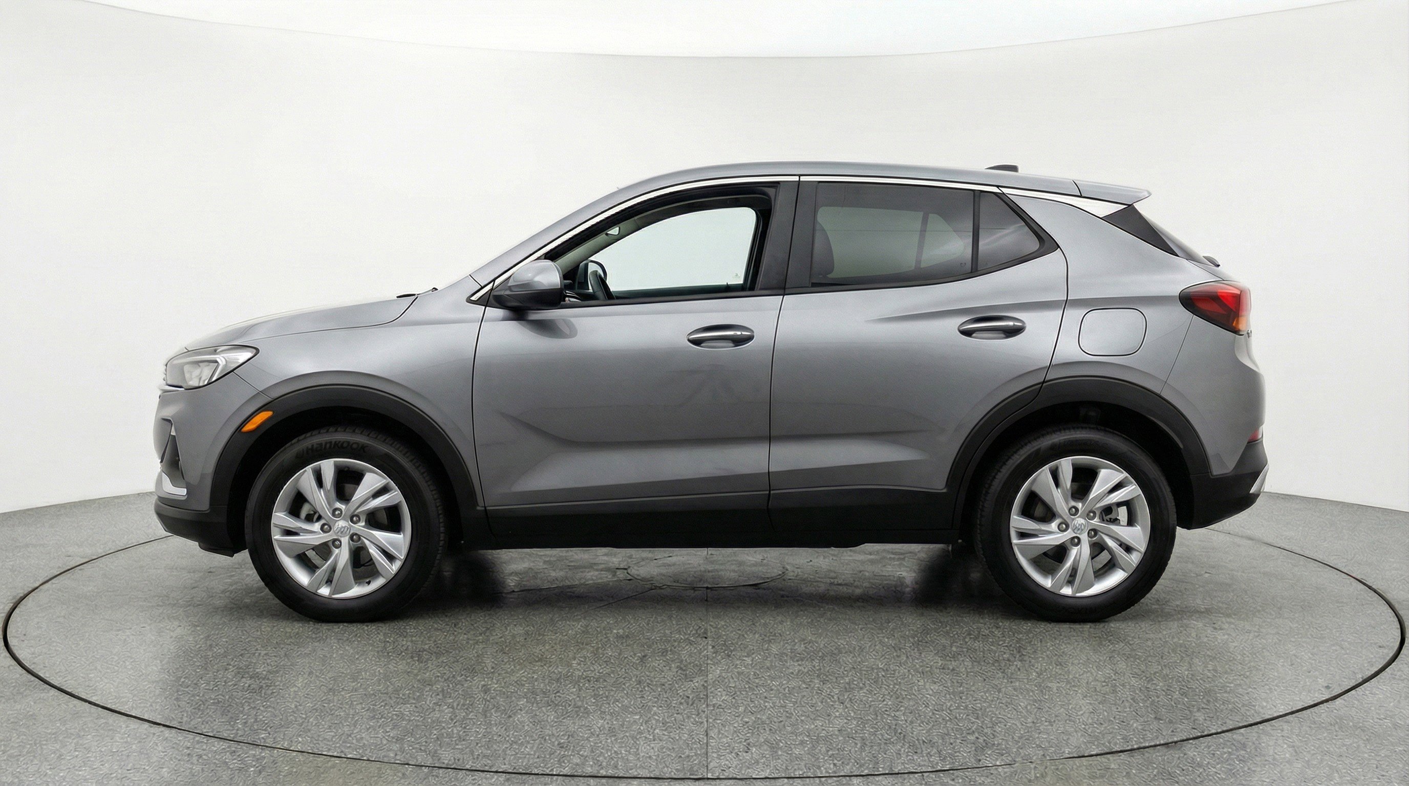 Used 2025 Buick Encore GX Preferred image 5