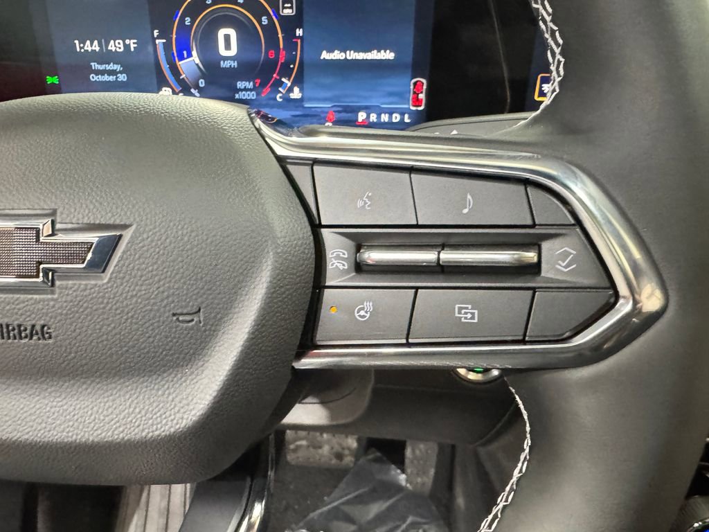 New 2026 Chevrolet Traverse Z71 w/ Driver Confidence Package AWD/4WD image 18