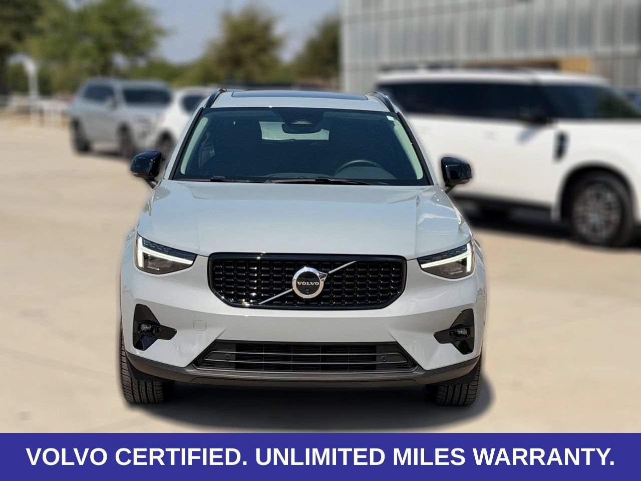 Certified 2026 Volvo XC40 B5 Plus AWD/4WD image 5