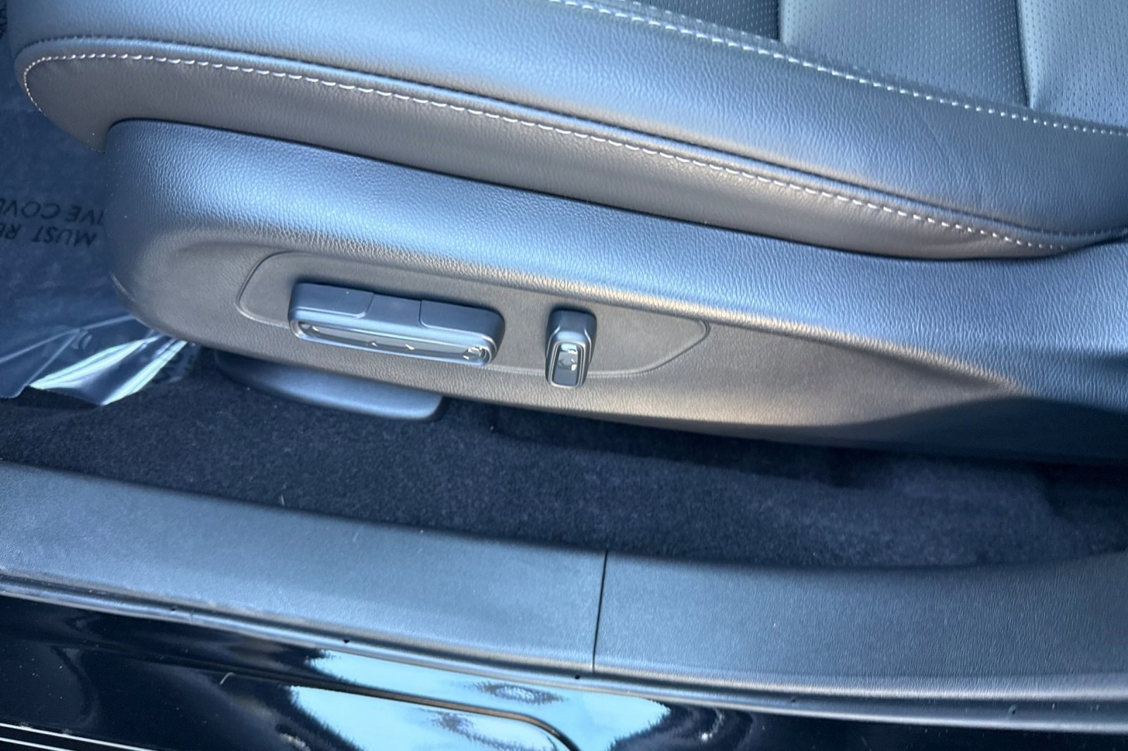 Certified 2026 Honda HR-V EX-L image 14