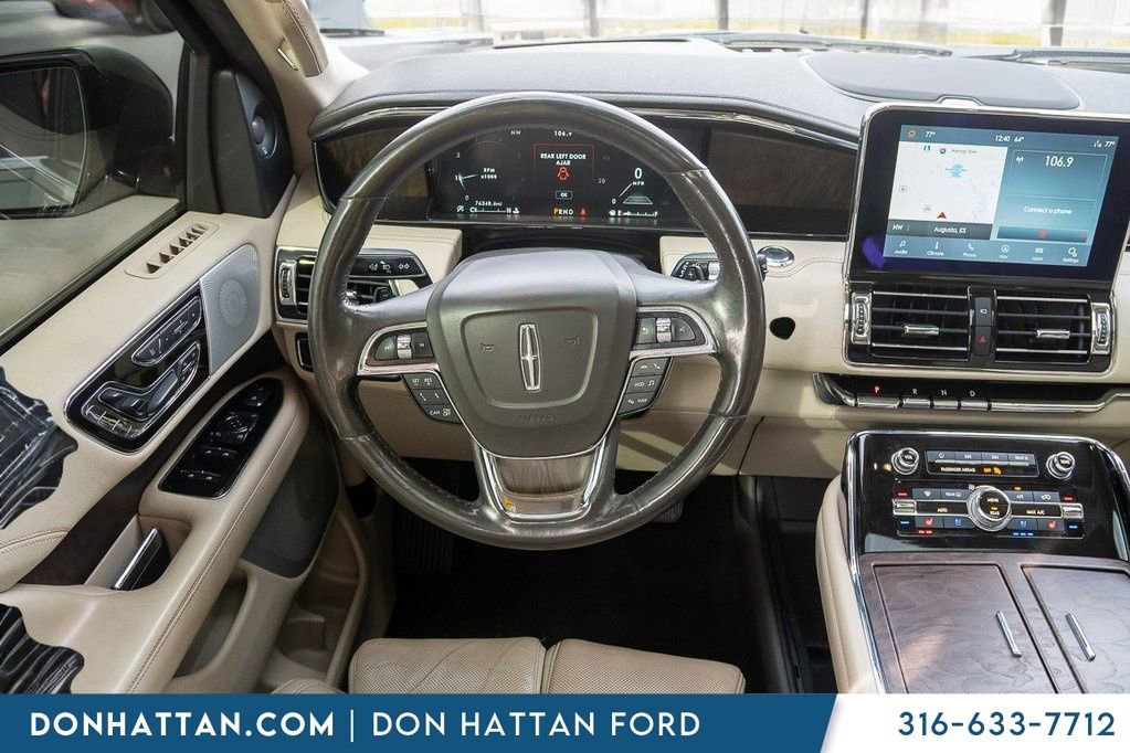 Used 2020 Lincoln Navigator Reserve w/ Luxury Package image 5