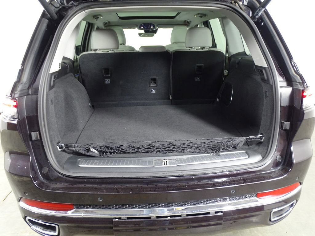 Used 2022 Jeep Grand Cherokee Overland image 16