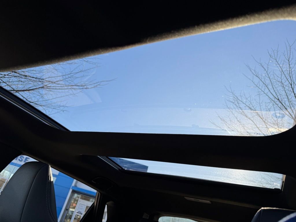 Used 2025 Toyota bZ4X AWD image 25