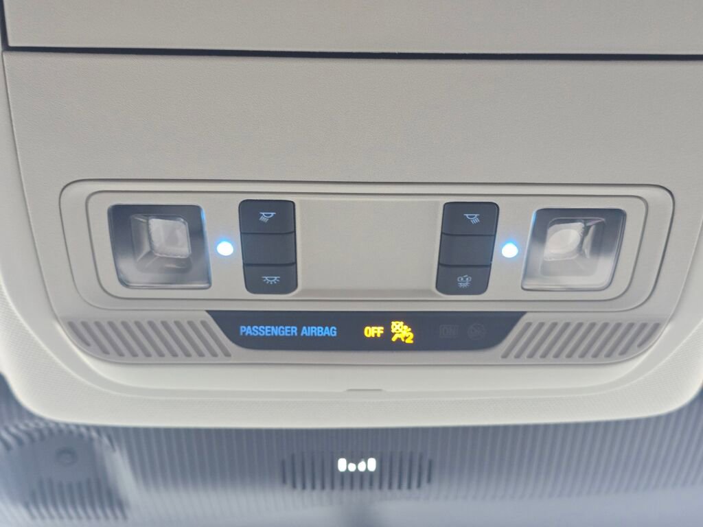 Used 2025 Ford Explorer Active image 31