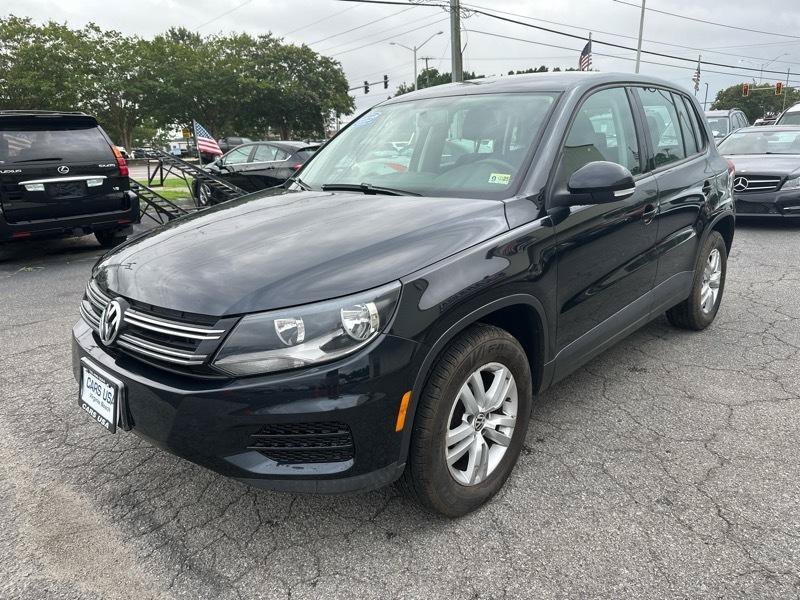 Used 2013 Volkswagen Tiguan S AWD/4WD image 3