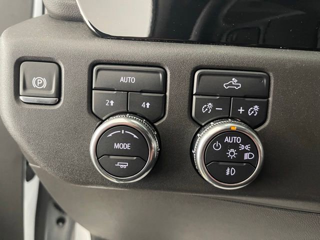Used 2024 GMC Sierra 1500 Elevation AWD/4WD image 4