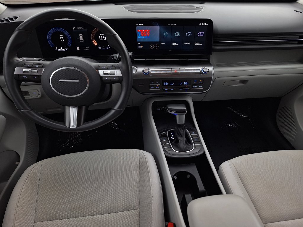 Certified 2024 Hyundai Kona SEL AWD/4WD image 14
