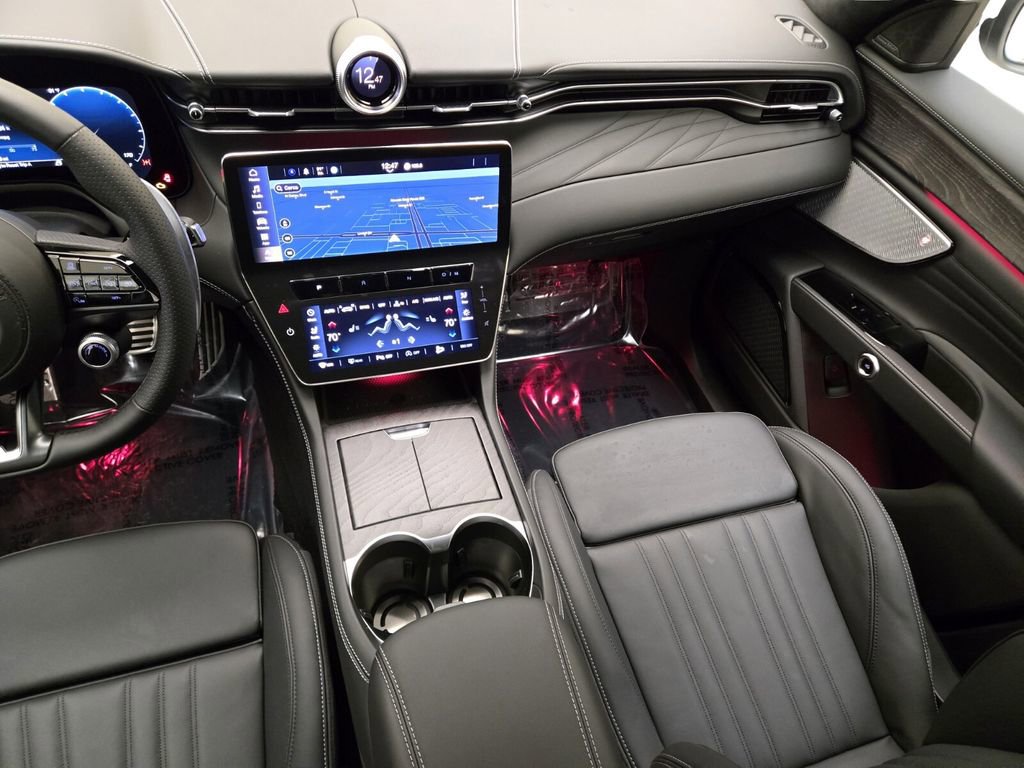 New 2025 Maserati Grecale Modena image 20