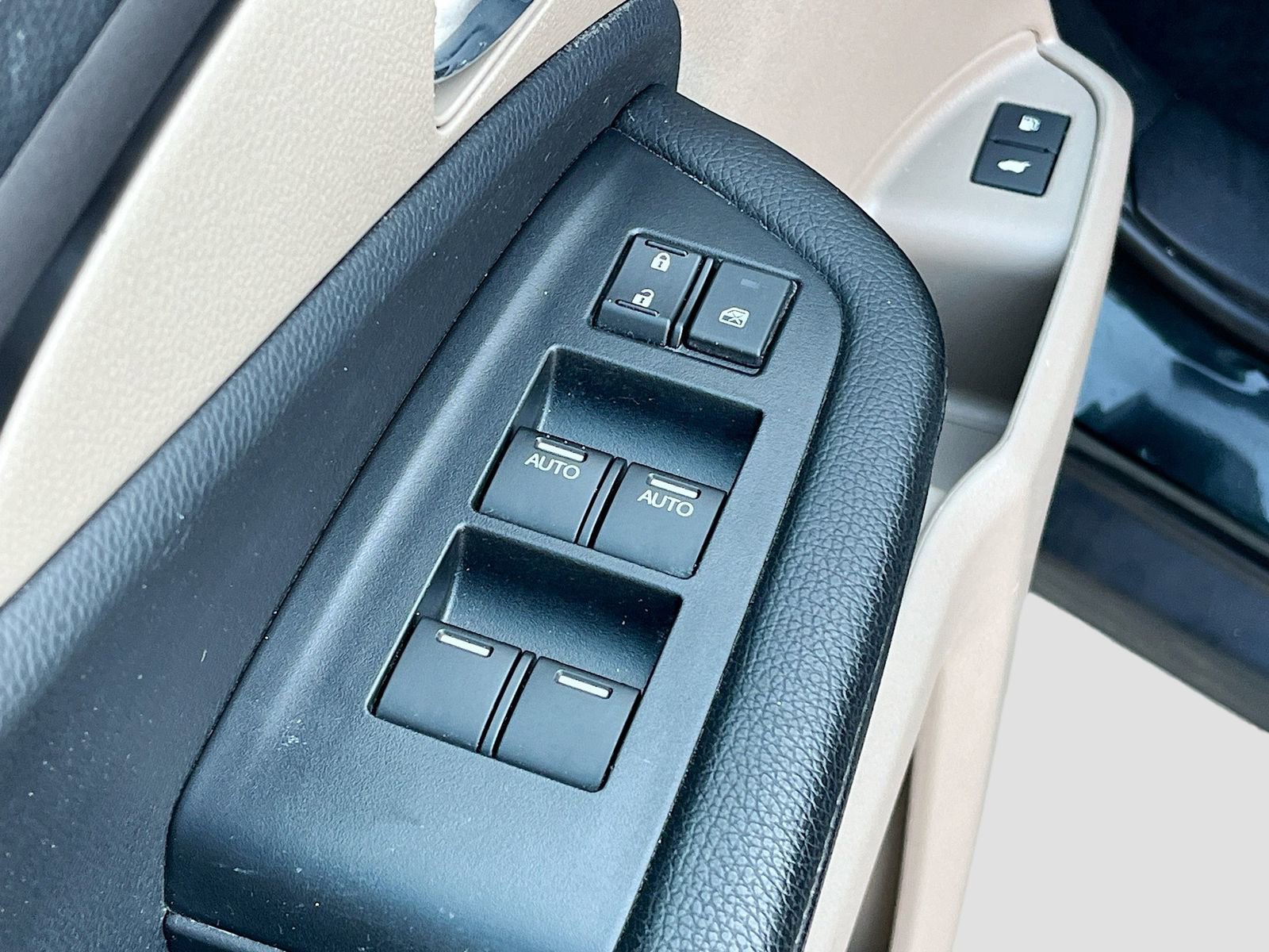 Used 2021 Honda Pilot EX-L image 17