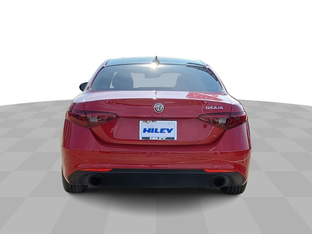 Used 2023 Alfa Romeo Giulia Sprint image 7