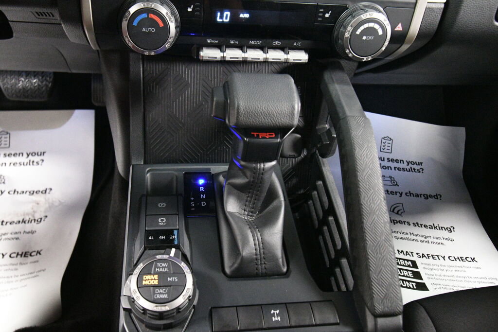 Used 2024 Toyota Tacoma TRD Off-Road image 16