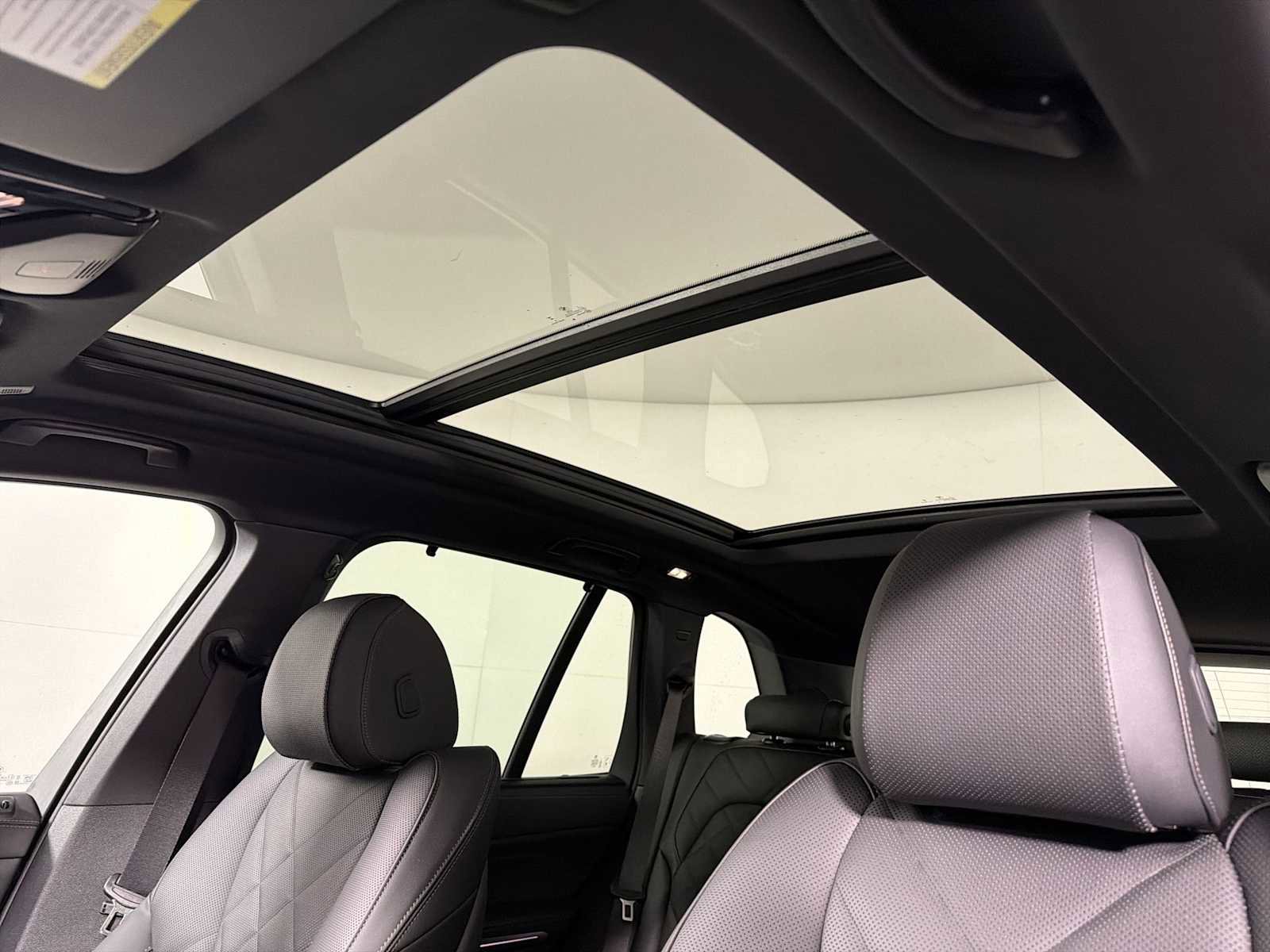 New 2026 BMW X5 xDrive40i w/ Premium Package image 18